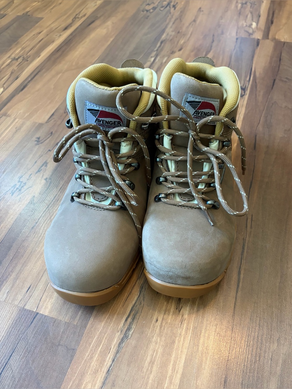 Avenger A7155 Women Tan Steel Toe Waterproof Safety Shoe Size 7.5W